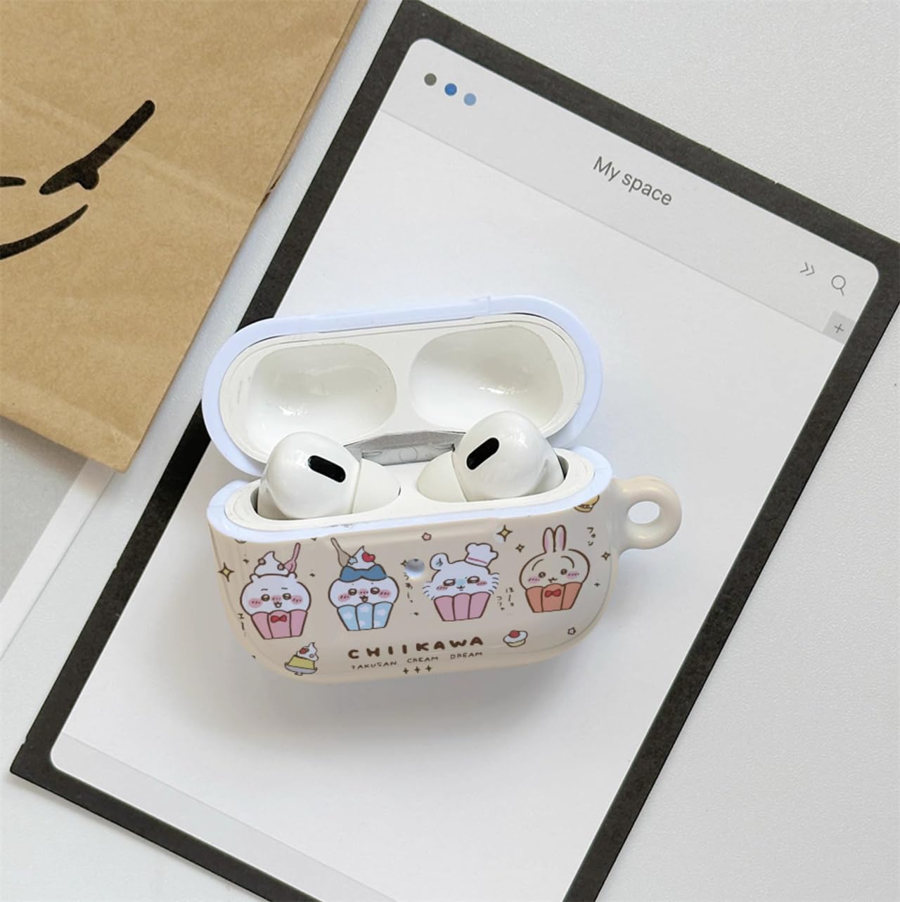 【AIRPODS CASE】ちいかわ イヤホンケース AirPods1/2/ 3/ 4/Pro用ケース