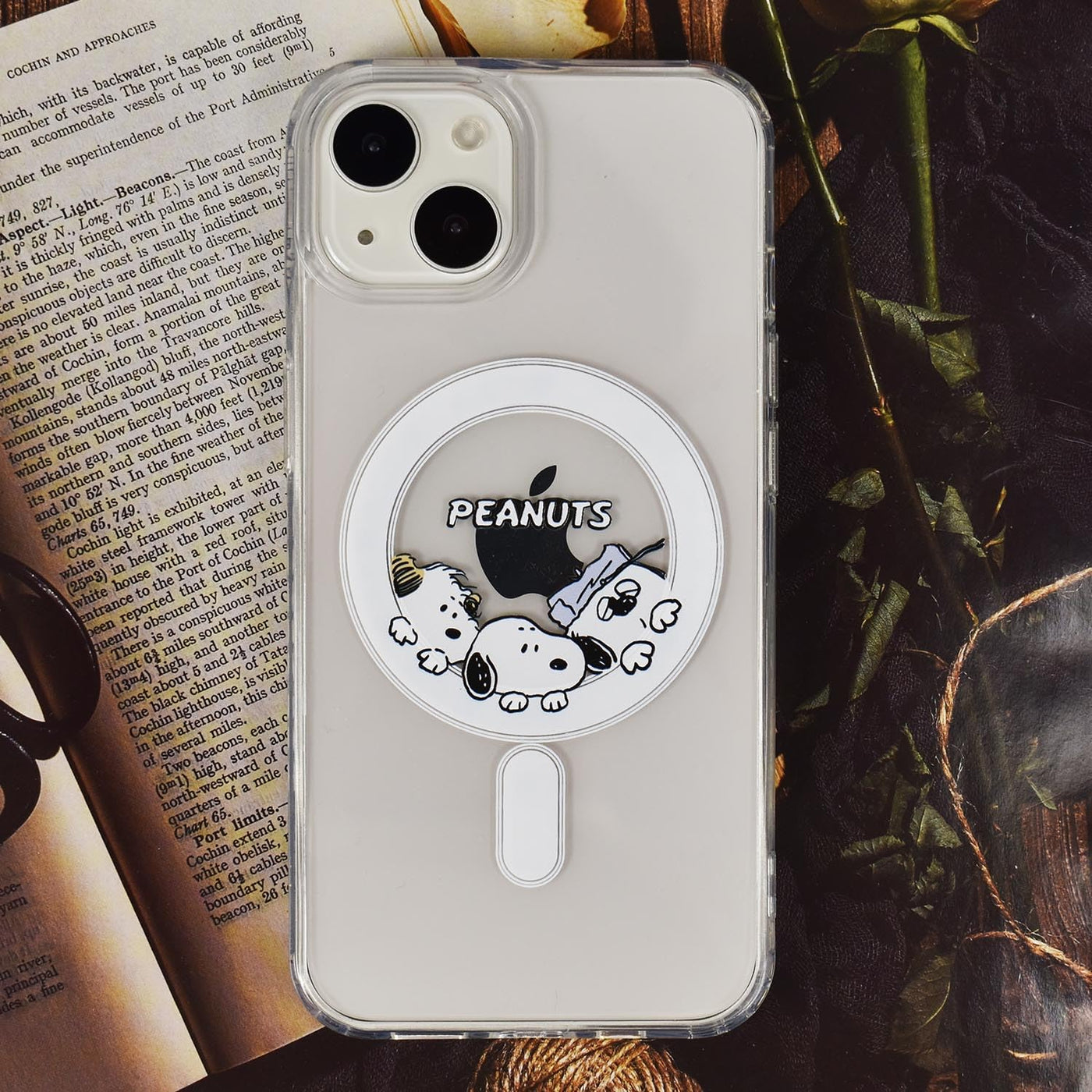 【IPHONE CASE】iPhone16 用 ケース マグネット MagSafe対応 スヌーピー スマホケース 携帯カバー 耐衝撃