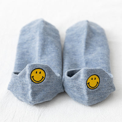 【Socks】可愛いスマイル刺繍レディースソックス