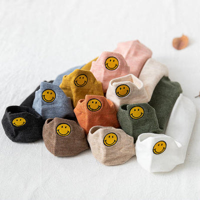【Socks】可愛いスマイル刺繍レディースソックス