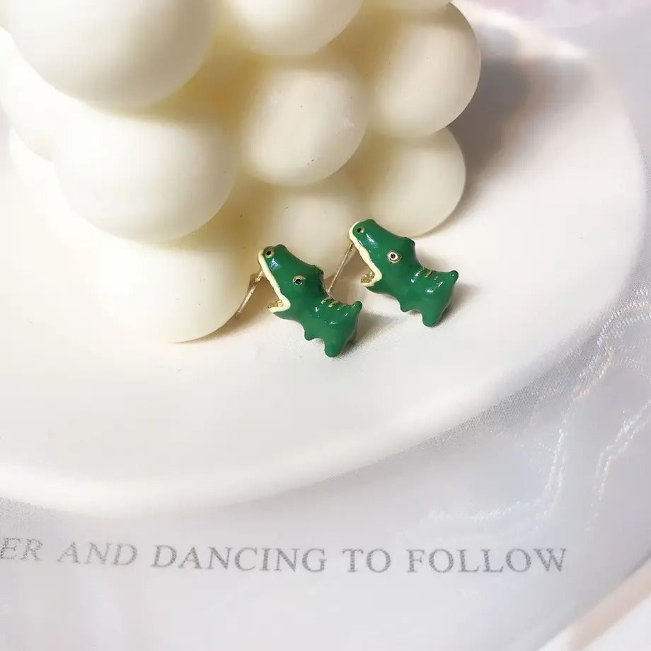 【Earrings】  ワニに噛まれちゃうピアス