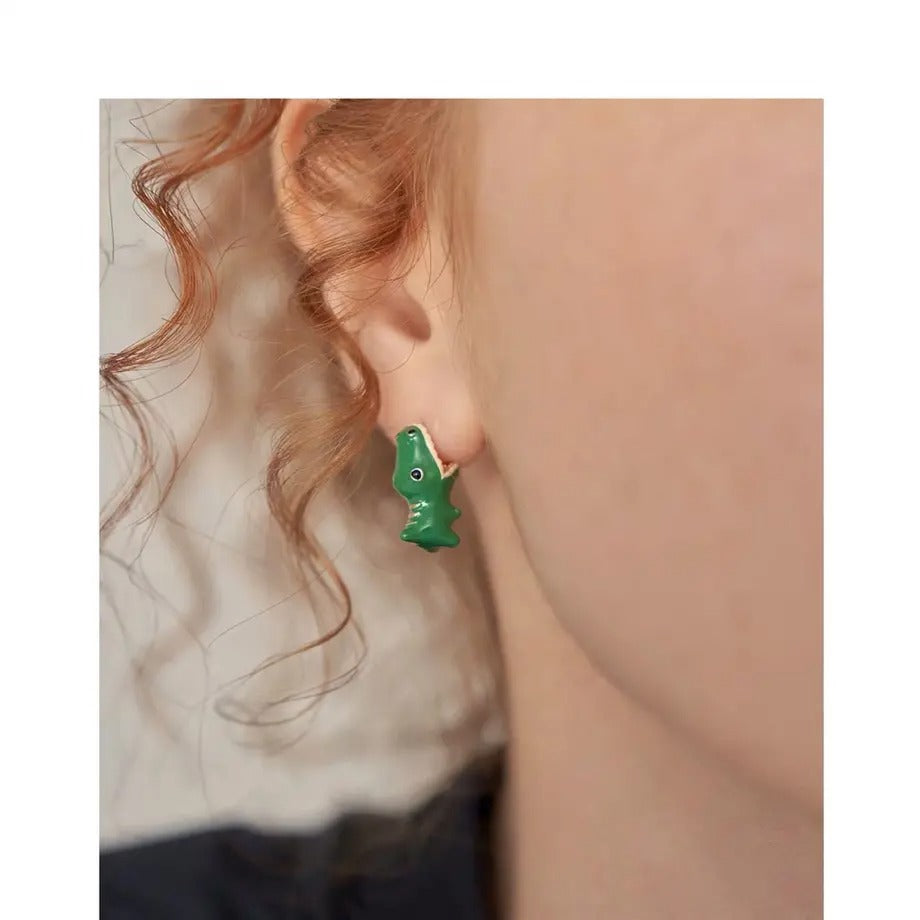 【Earrings】  ワニに噛まれちゃうピアス