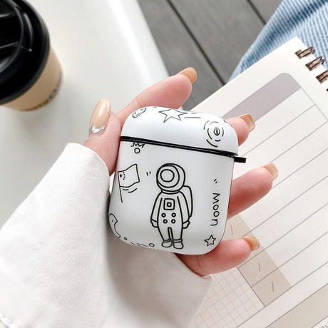 【Airpods Case】 手描き 宇宙飛行士 韓国 カワイイ AirPods /AirpodsProケース