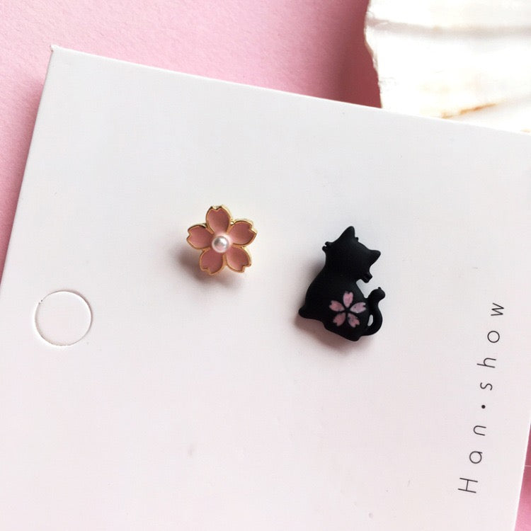 【Earrings】桜と白黒キャットのイヤリング＆ピアス