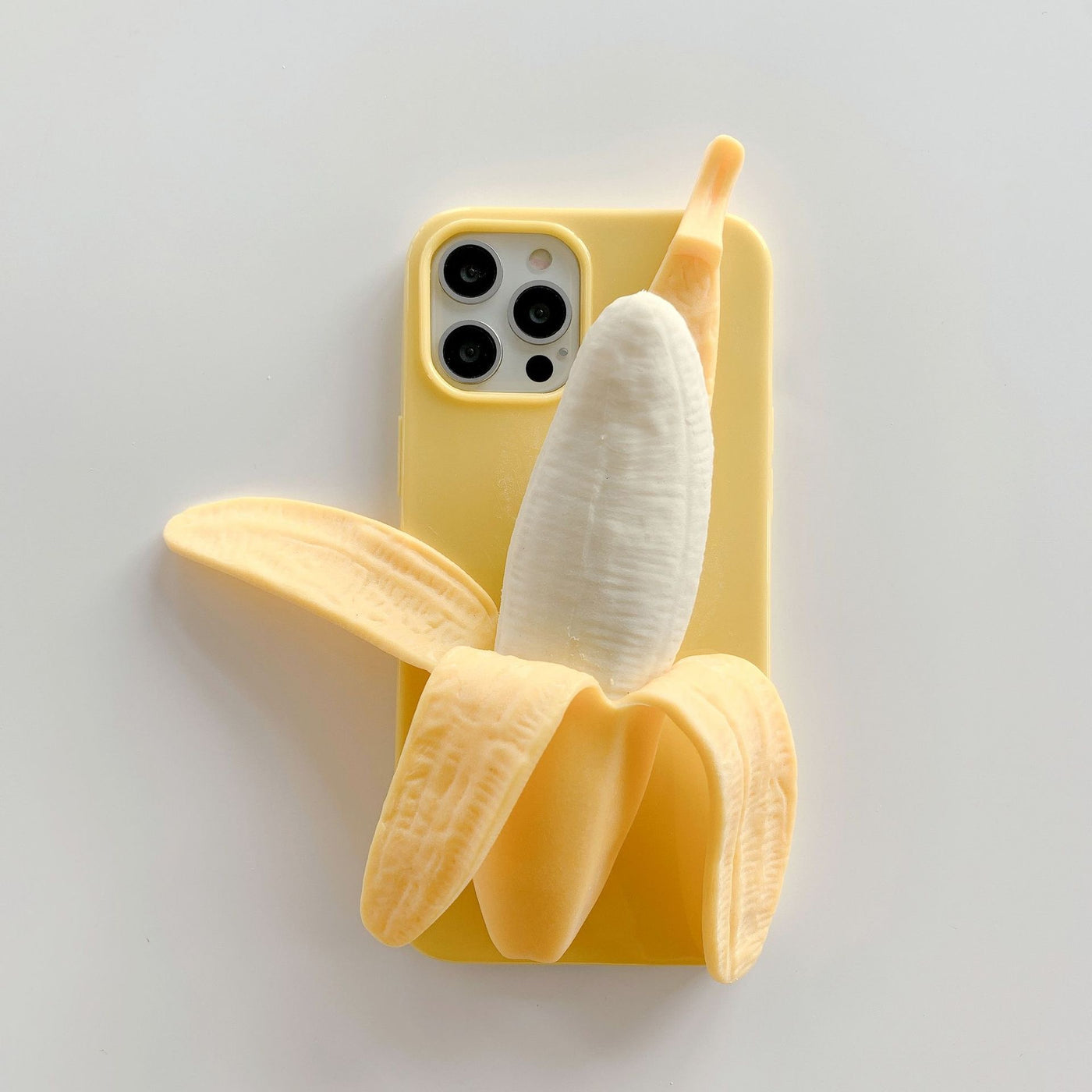 【iPhone Case】本物の立体バナナ リアル スタンド 癒し ストレス解消  滑り止め  iPhoneケース