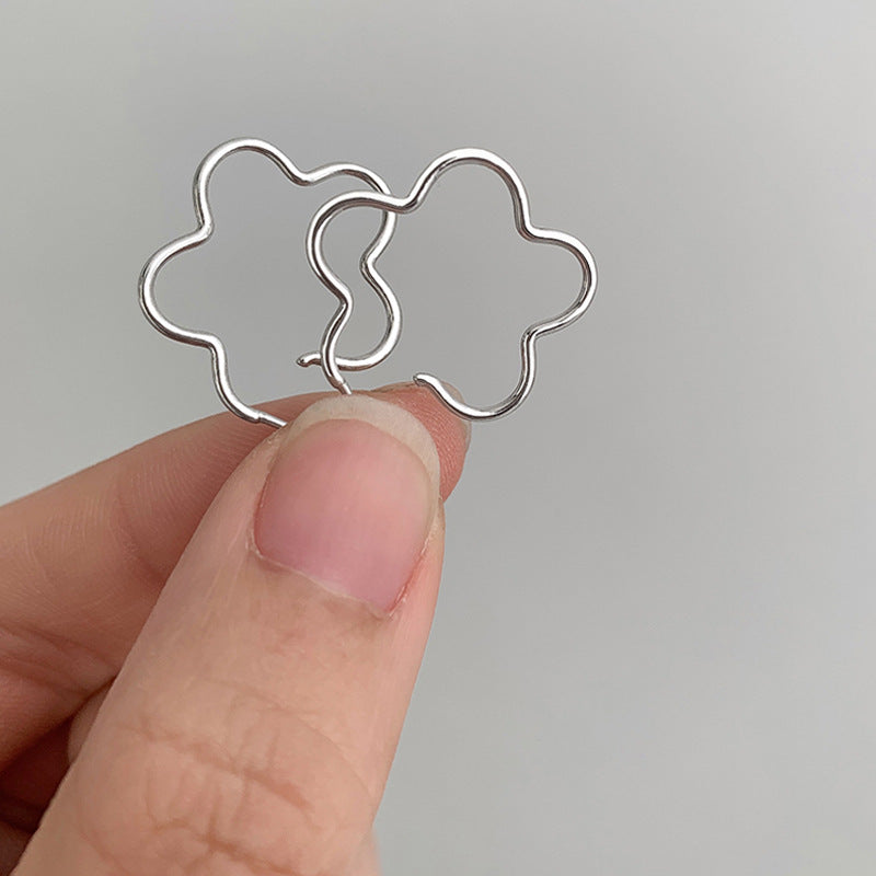 【Earrings】シンプル おしゃれ お花 大人可愛いピアス
