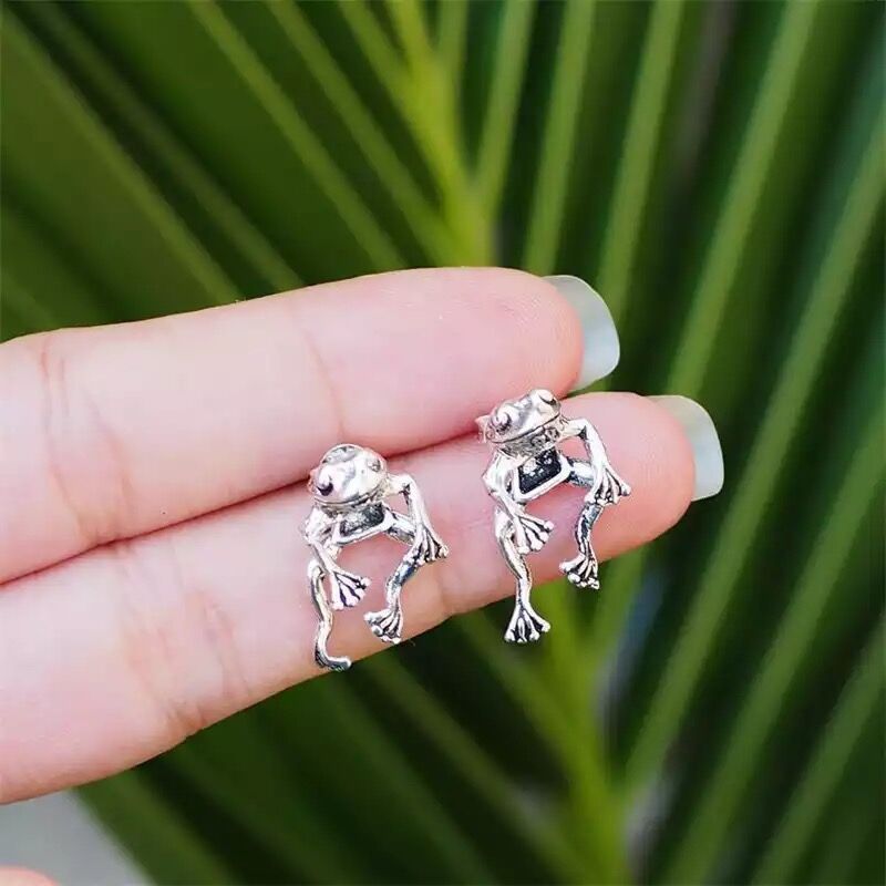 フロッグシルバーピアス
