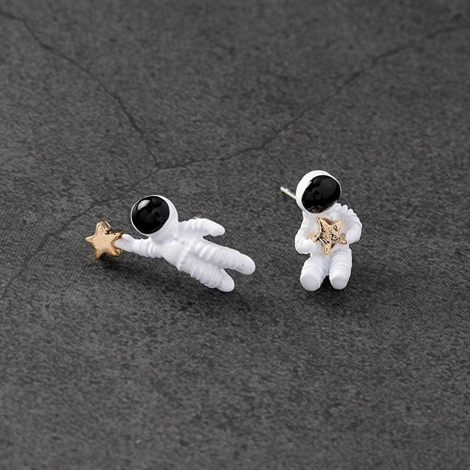 【Earrings】宇宙飛行士 ピアス